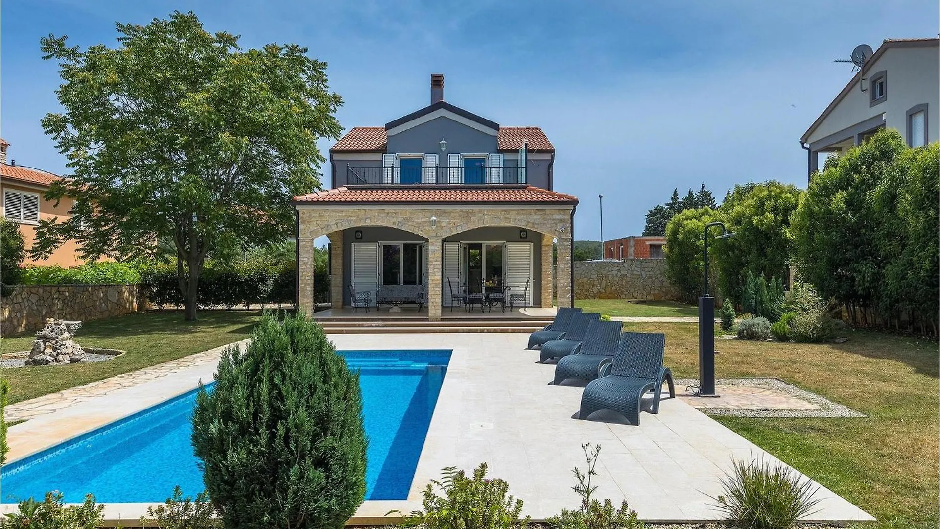 Villa Libera Pula 0*,